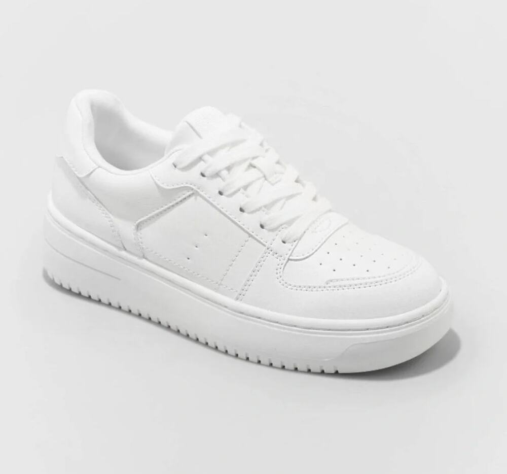 NWT Wild Fable Target Lola Lace Up Platform Sneakers White Memory Foam Size 10
